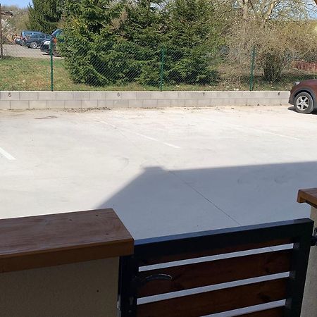 Apartman S Terasou Зволен Екстер'єр фото