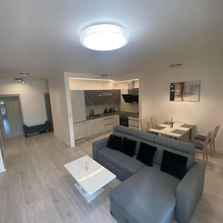 Apartman S Terasou Зволен Екстер'єр фото