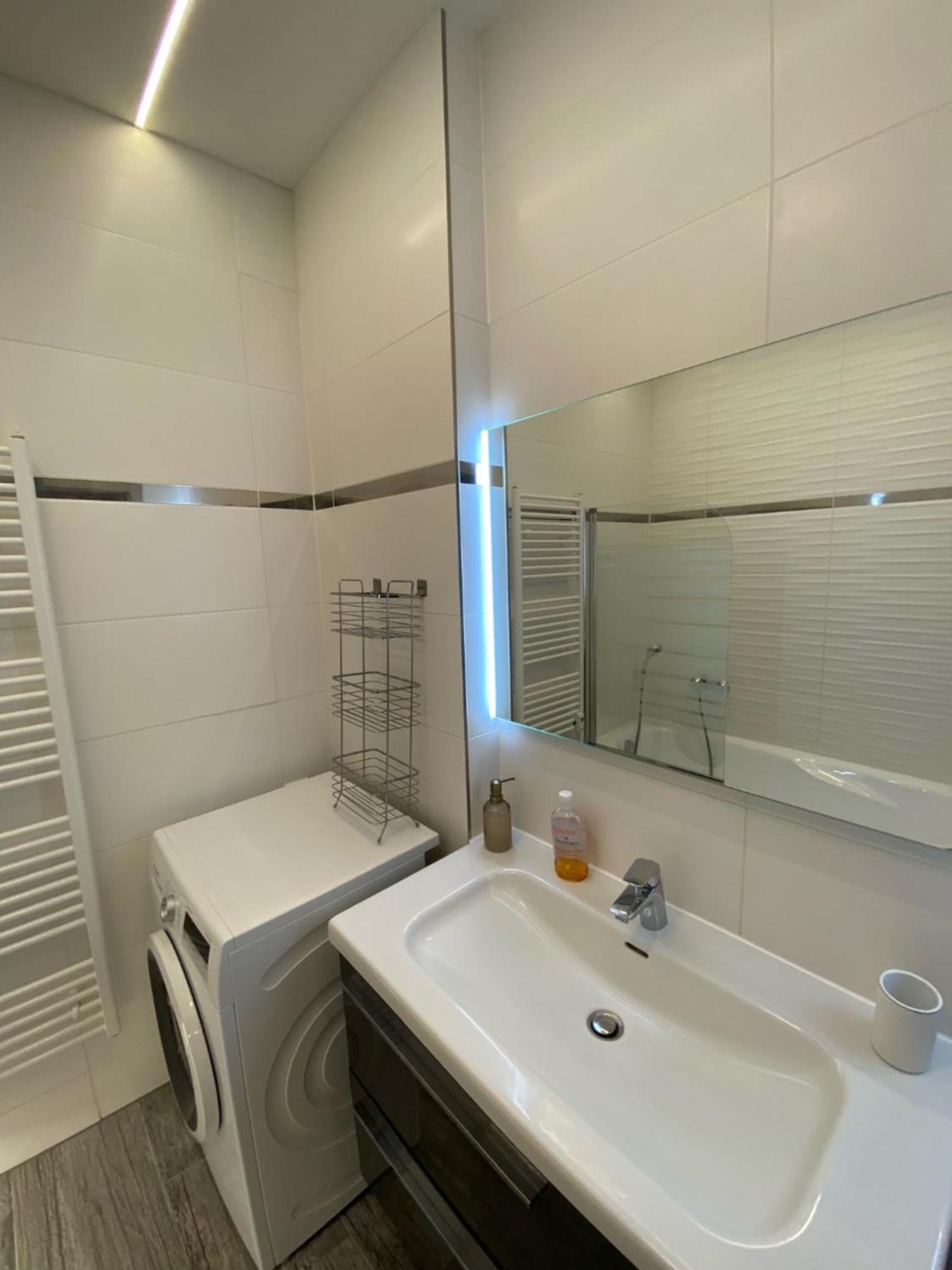 Apartman S Terasou Зволен Екстер'єр фото